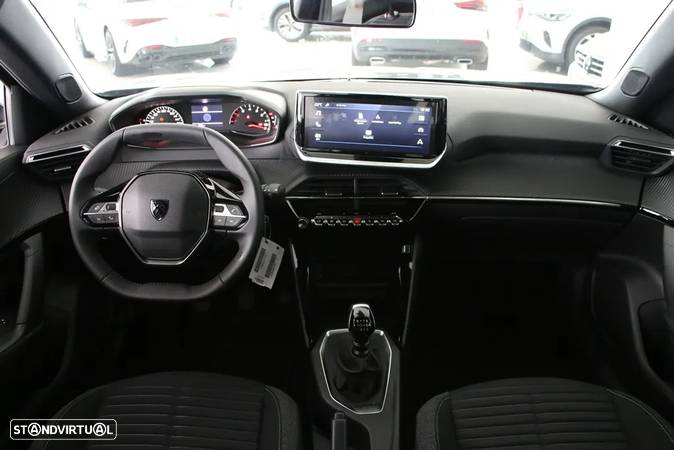 Peugeot 2008 1.2 PureTech Active - 28