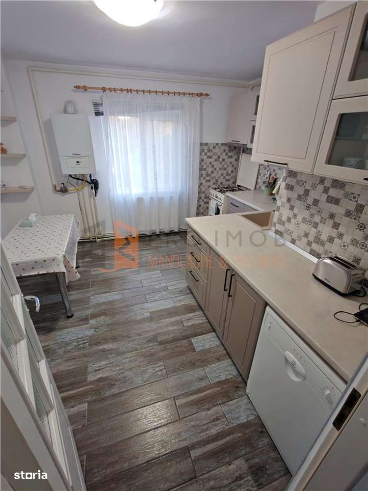 Apartament 4 camere decomandat confort 1 zona Dorobanti 2 - Imagine principală: 3/15