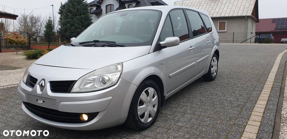 Renault Grand Scenic - 2