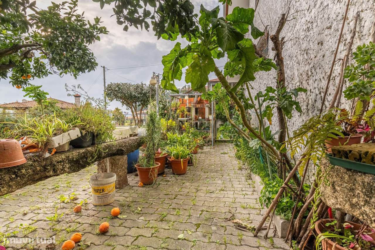 Moradia T3 - Arnoso (Santa Maria), V. N. Famalicão-32