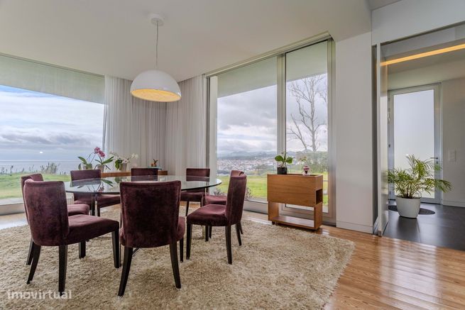 Moradia T3 com vista deslumbrante em Lagoa-29
