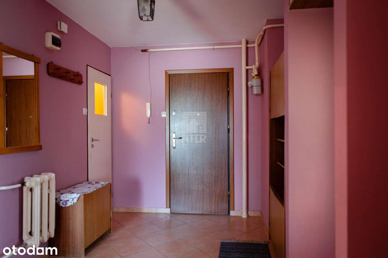 Przestronne mieszkanie na osiedlu Kombatantów-1