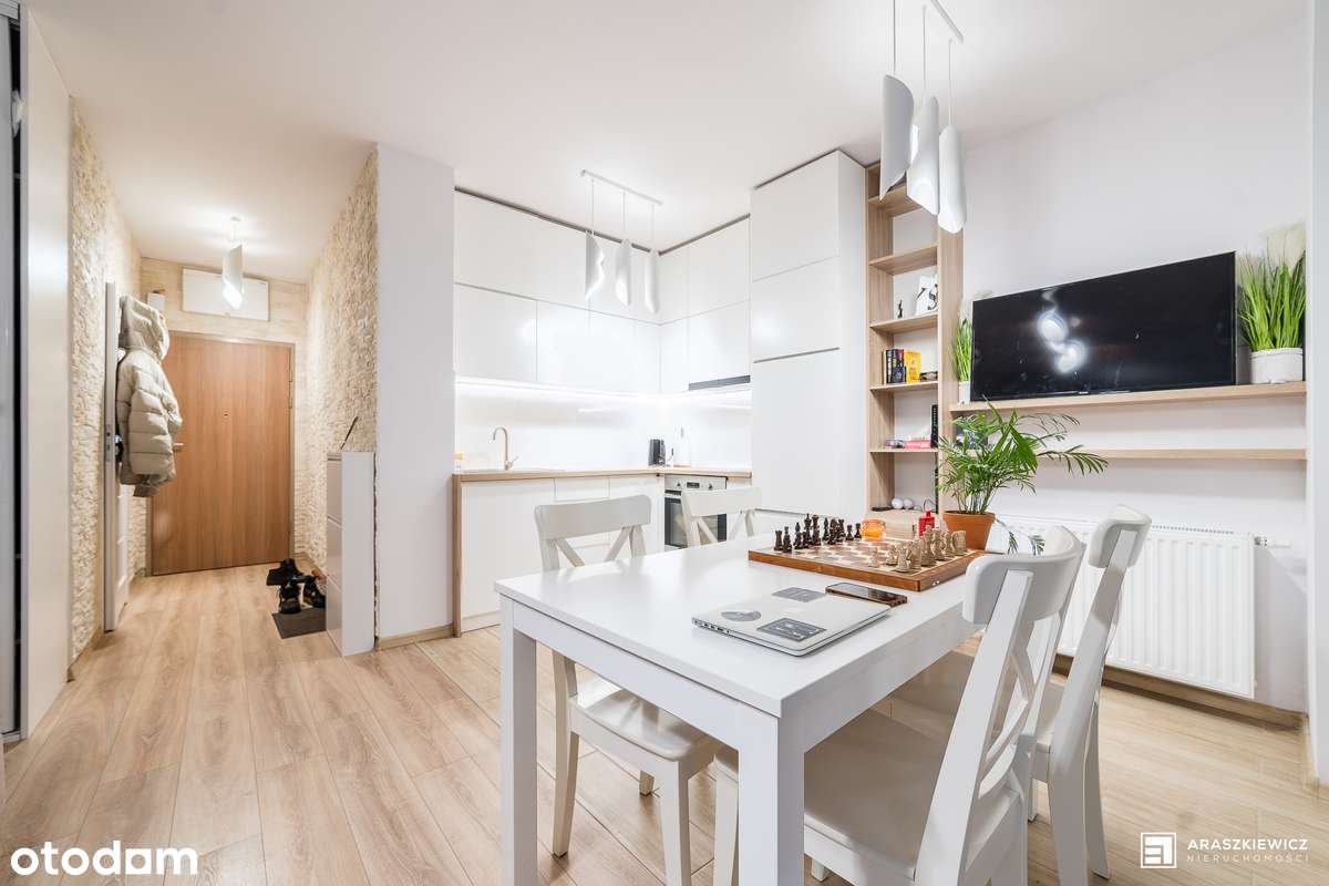 NOWOCZESNA, jasna kawalerka z loggią przy ul. Studziennej 7 w Poznaniu - Pełny obrazek: 2/20