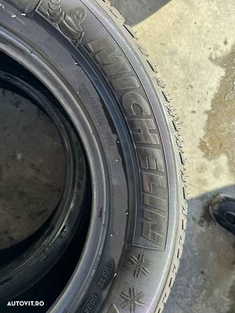 vând 4 anvelope 215/65/17 Michelin de iarnă ca noi - 7