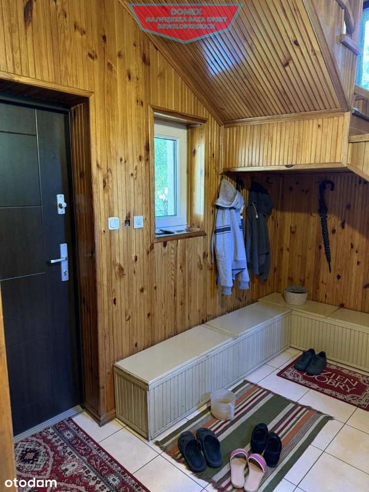 Przestronny dom z dużym ogrodem w sercu Milanówka-11