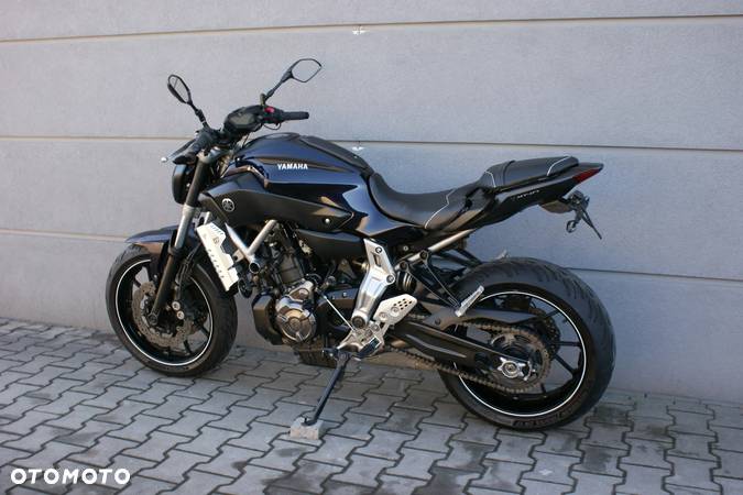 Yamaha MT - 3