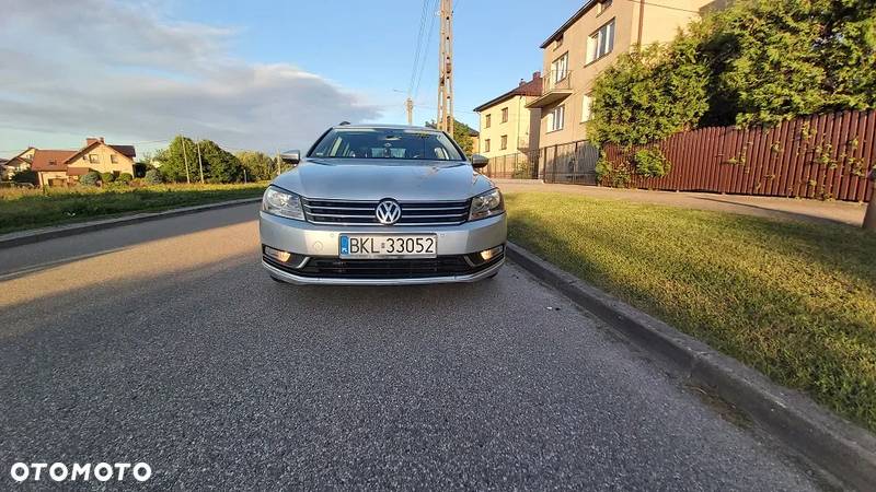 Volkswagen Passat 2.0 TDI Comfortline - 5