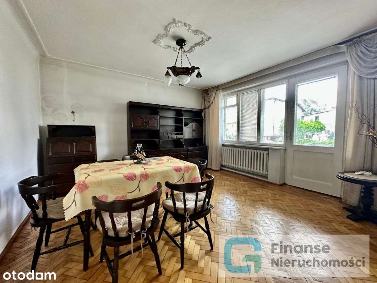 Przestronny dom rodzinny z dużą działką - Pełny obrazek: 5/15