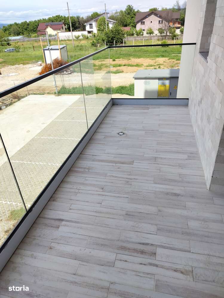 Vând apartament 2 camere Mioveni bloc nou GATA Pt MUTAT loc de parcare - Imagine principală: 4/12