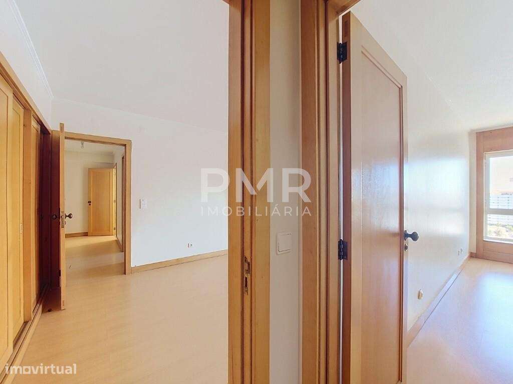 Apartamento T1 em Santa Clara-11