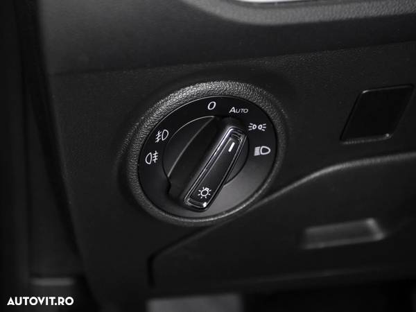 Seat Leon ST 2.0 TDI Start&Stop DSG 4DRIVE Xcellence - 24