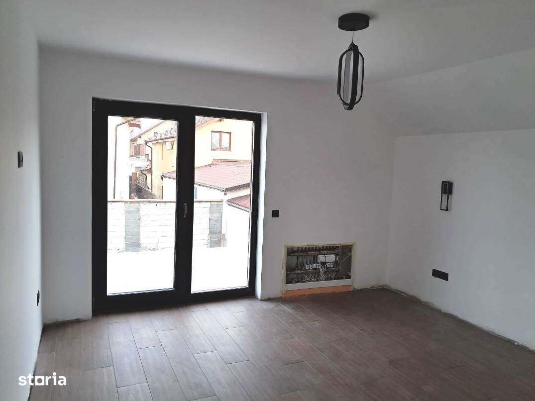 Casa noua in Sura Mica-12