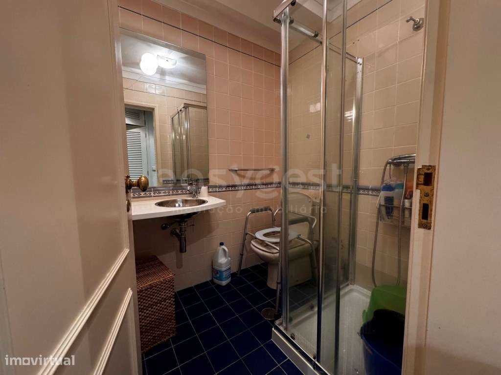 Apartamento T3 a 2 minutos do centro da Solum Equipado, Com Garagem... - Grande imagem: 5/22