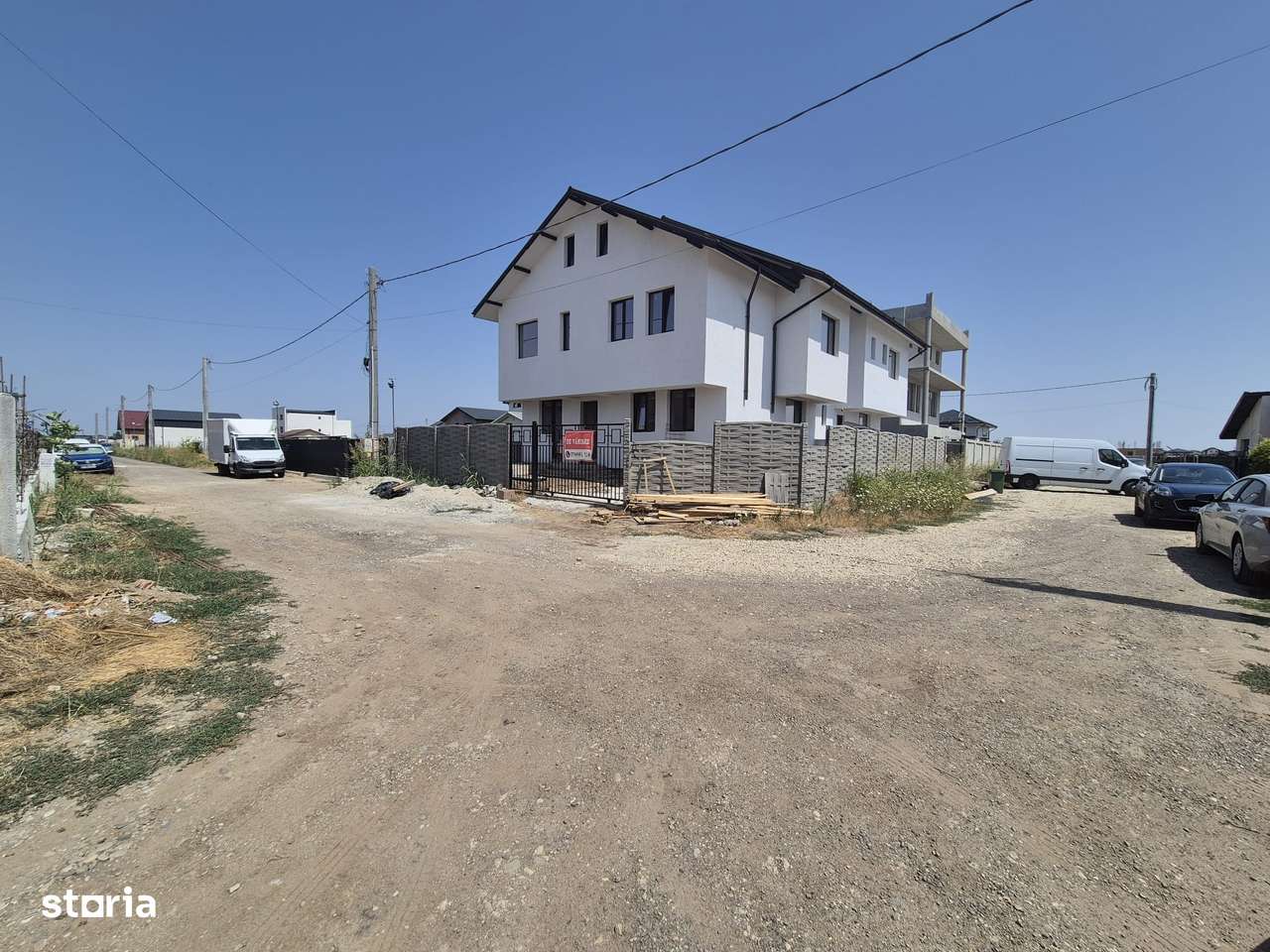 Casa 4 camere Berceni - Str Miorita 160 mp-1