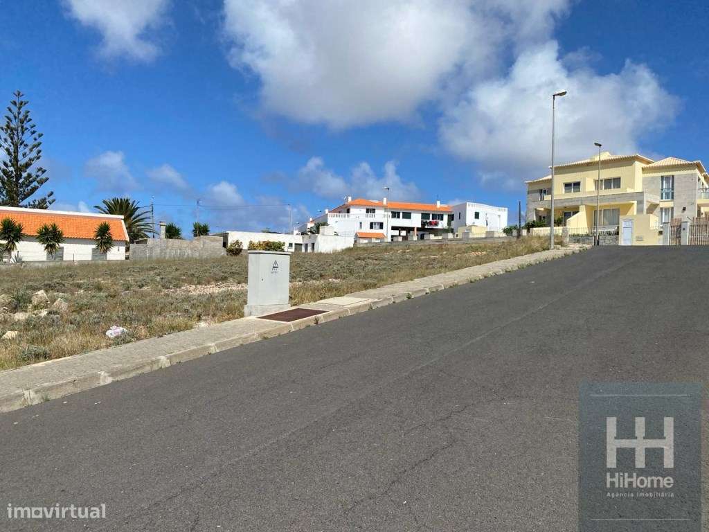 Lote de terreno para construção com 4.180 m2 na Ilha do Porto Santo - Grande imagem: 2/25