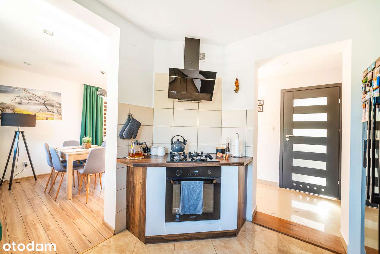 Elegancki dom w Jasienicy Rosielnej.-8