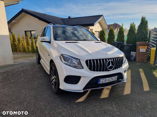 Mercedes-Benz GLE 350 d 4Matic 9G-TRONIC AMG Line - 15