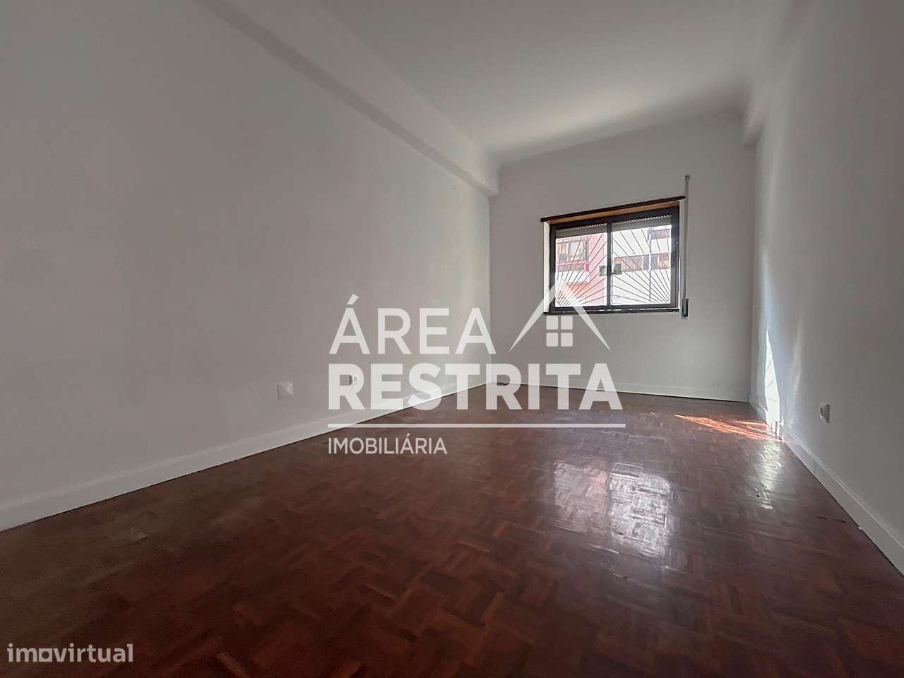 Apartamento T3 Baixa da Banheira-8
