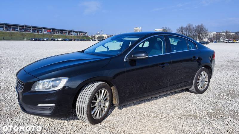 Volvo S60 T5 Drive-E Momentum - 8