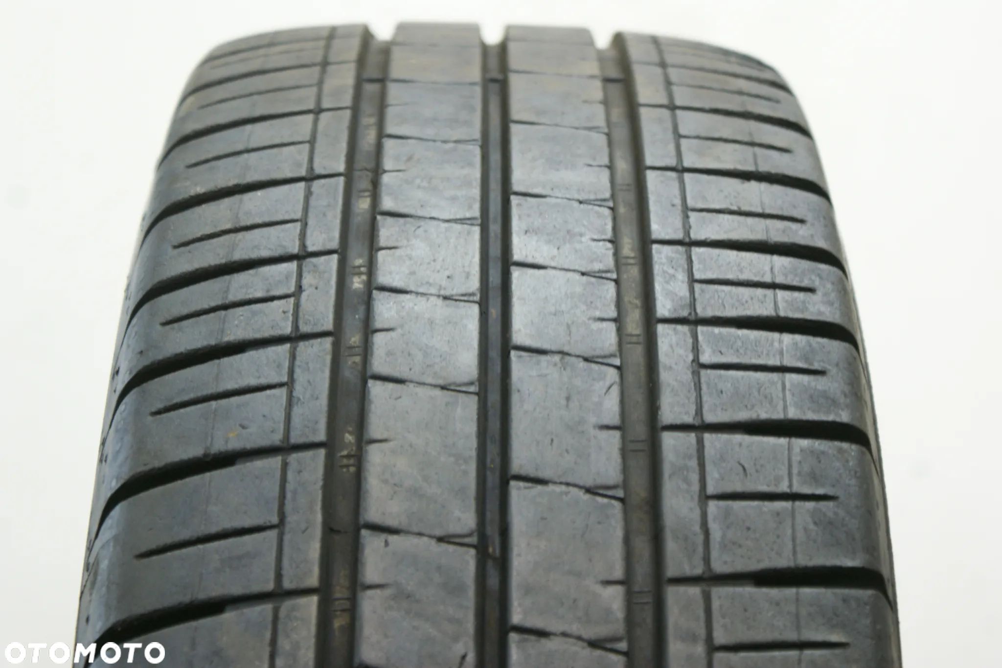 215/75R16C VREDESTEIN COMTRAC 2 , 6,5mm 2021r - 1