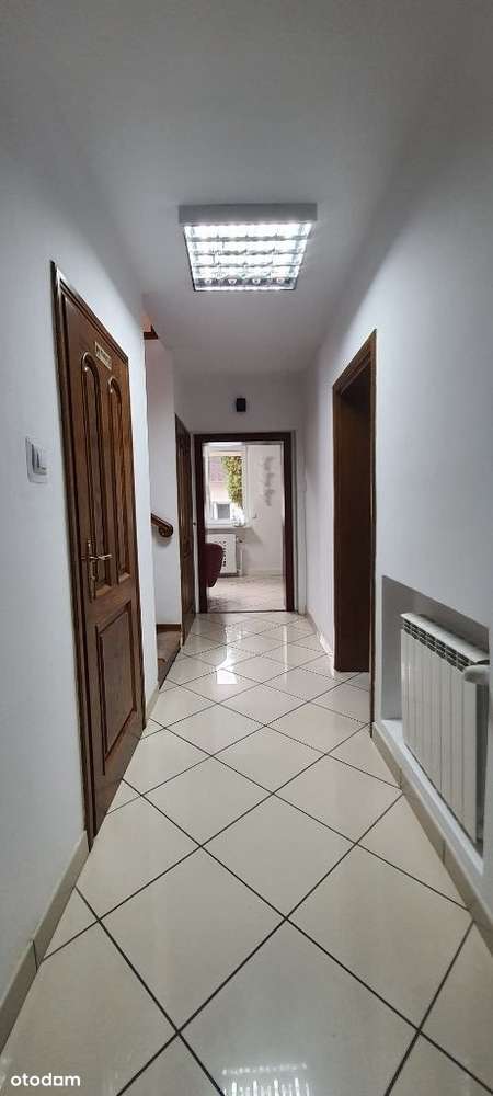 wynajmę budynek, gabinety, kancelaria, parking - Pełny obrazek: 4/14