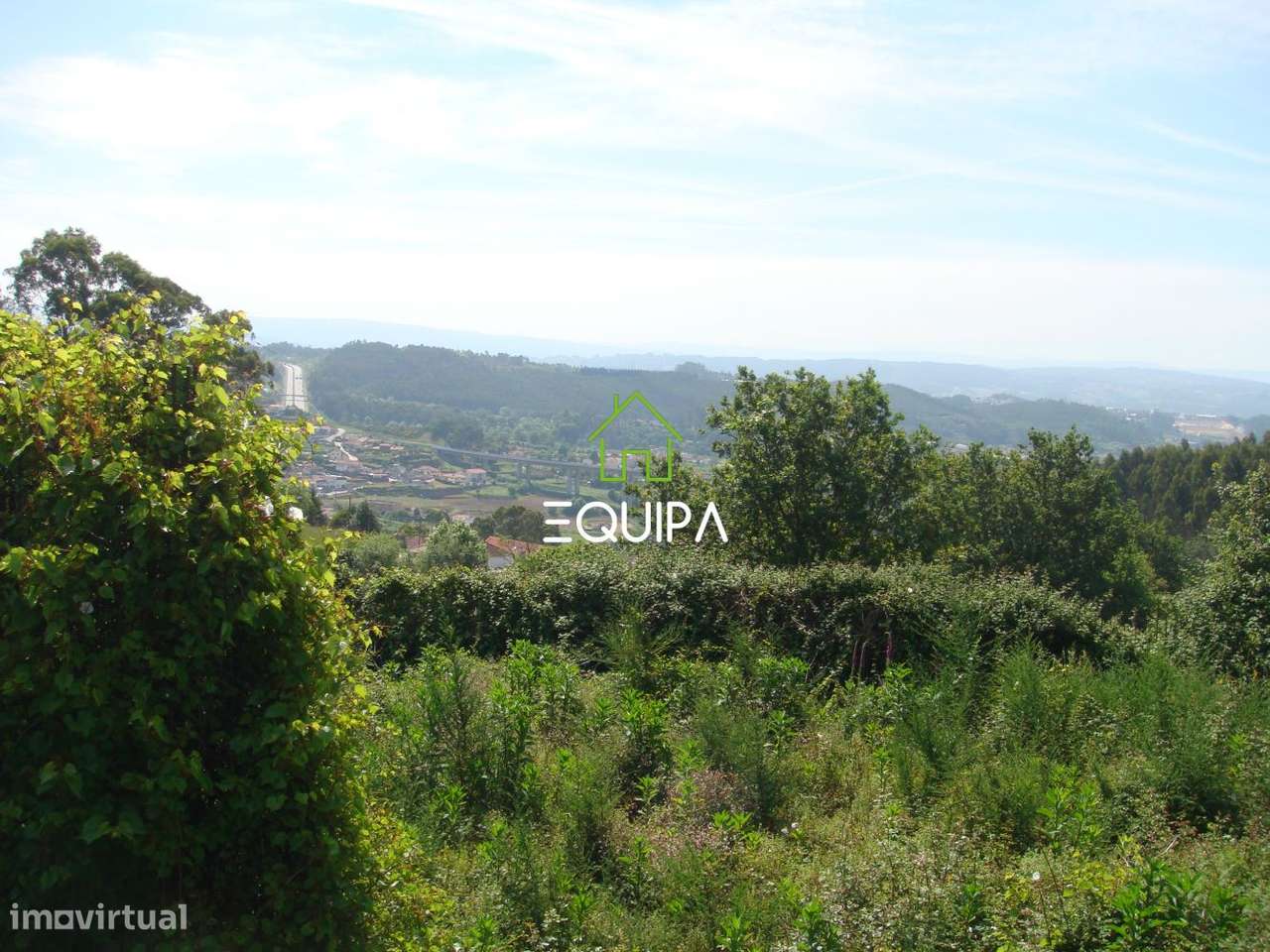 Terreno com projeto aprovado para construção de 15 Apartamentos - So-14