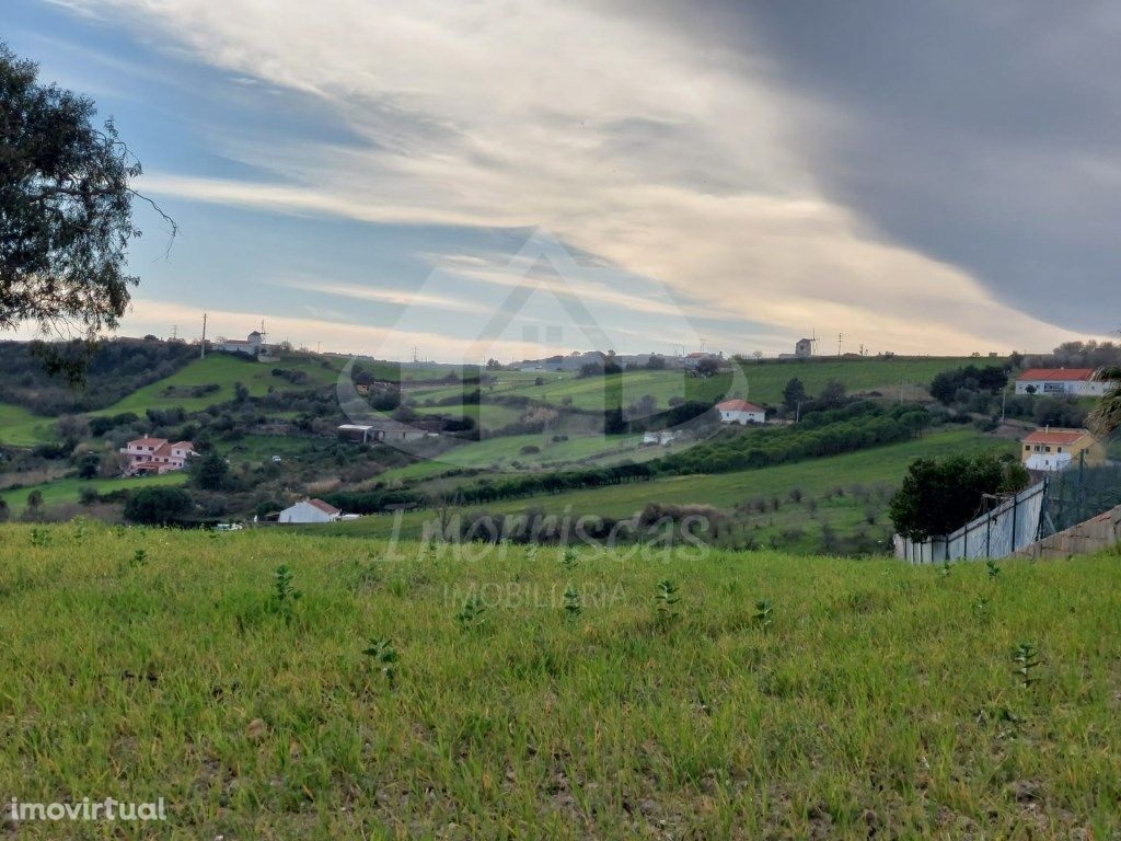 Terreno com 438,90m2, projeto aprovado e vista serra, em ...