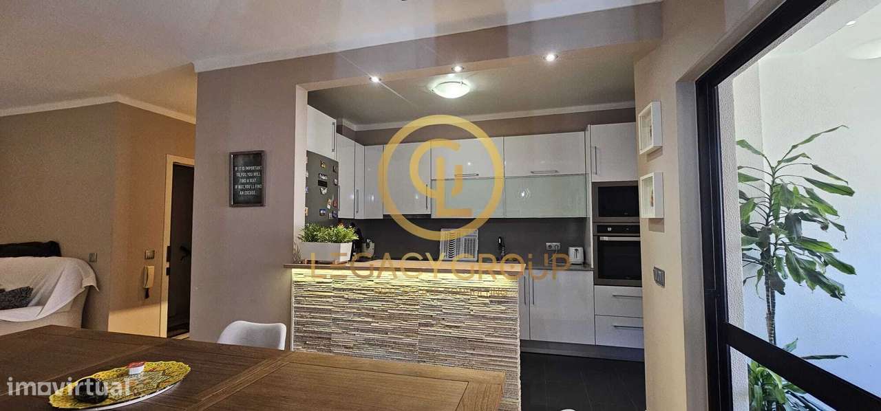 ?️ Apartamento T2 em Quarteira com Vista Mar e Garagem – A 200m da...-14