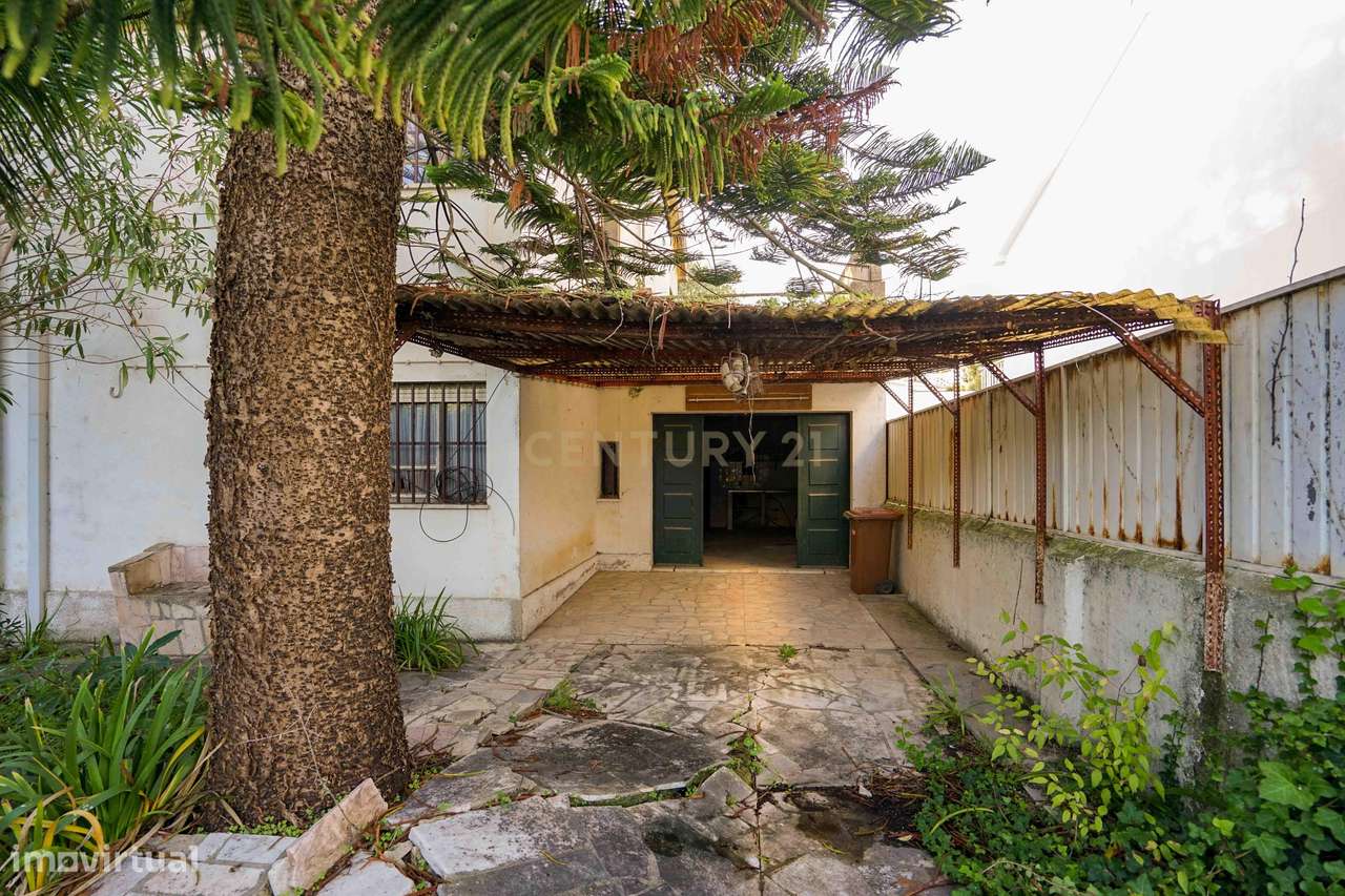 Moradia T6 para venda, próxima da praia de Santo Amaro de Oeiras-44