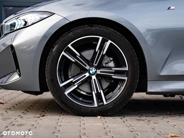 BMW Seria 3 320i M Sport - 4
