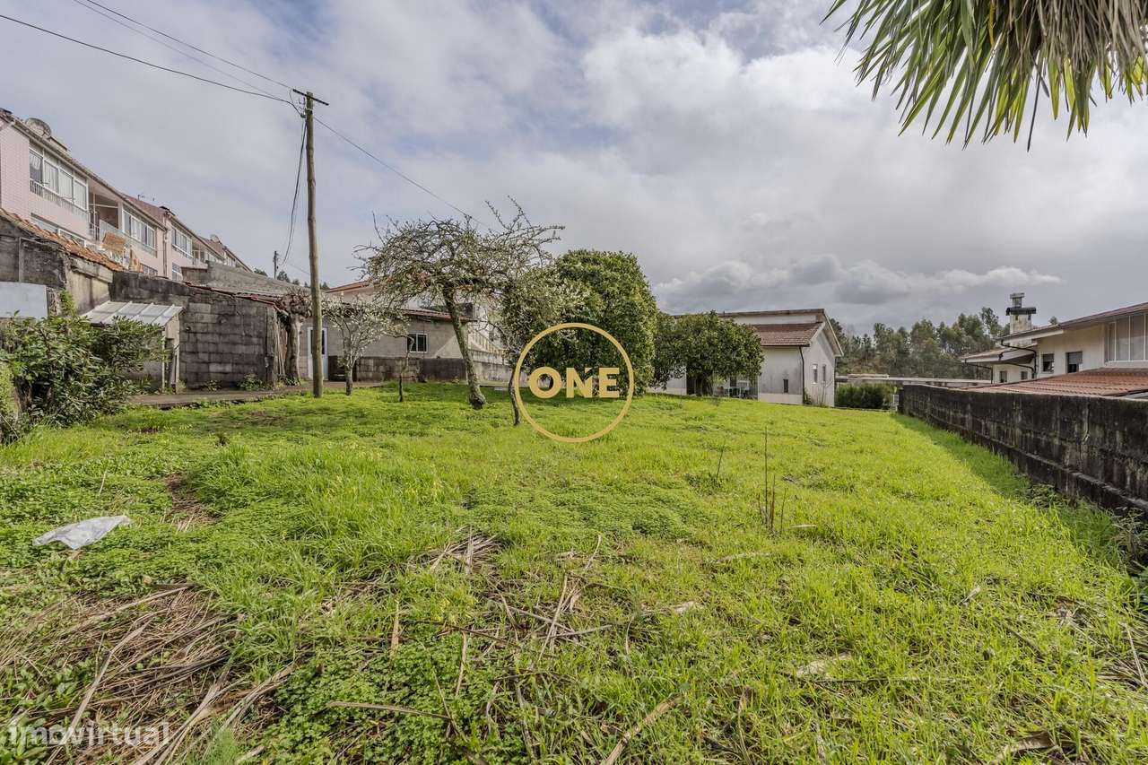 Moradia T3 individual em Lousado-8