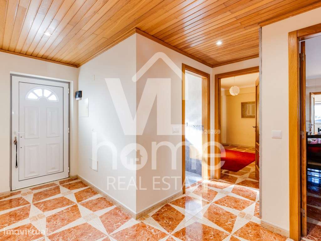 Moradia T4 com 3 WC, Garagem e 1000 m² de Terreno - AZOIA | LEIRIA-21
