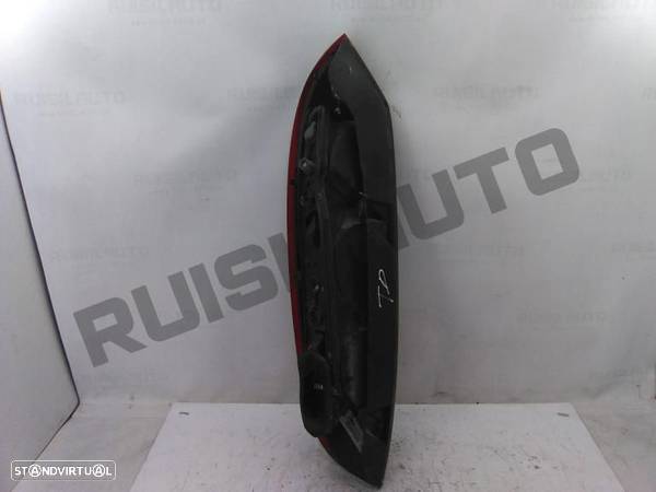 Farolim Trás Painel Direito  Opel Corsa C 1.0 - 2