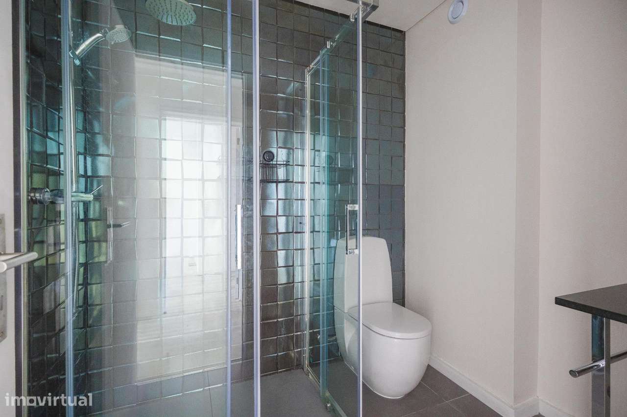 Apartamento T2 Remodelado - Urbanização de Vila D´Este - Vila...-16