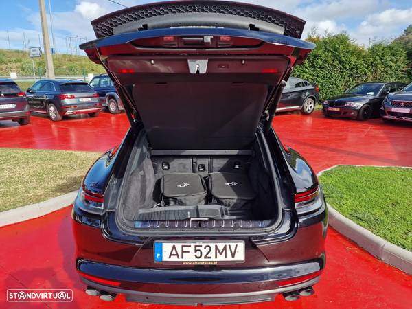 Porsche Panamera 4 E-Hybrid Platinum Edition - 12