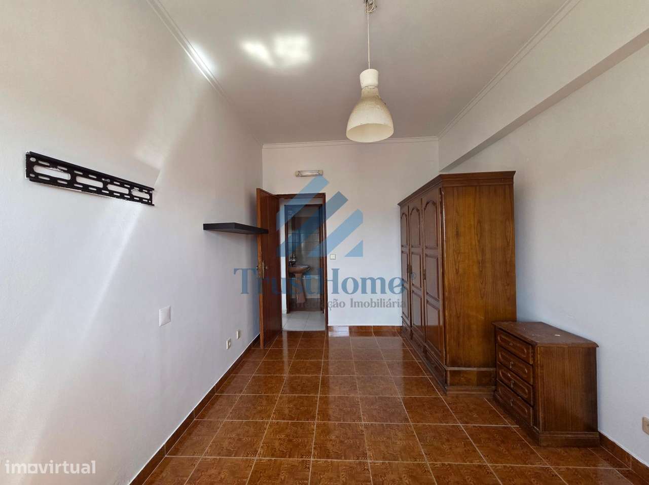 T2 no centro da Arrentela perto da Baia, a 2,5km da estação de...-21