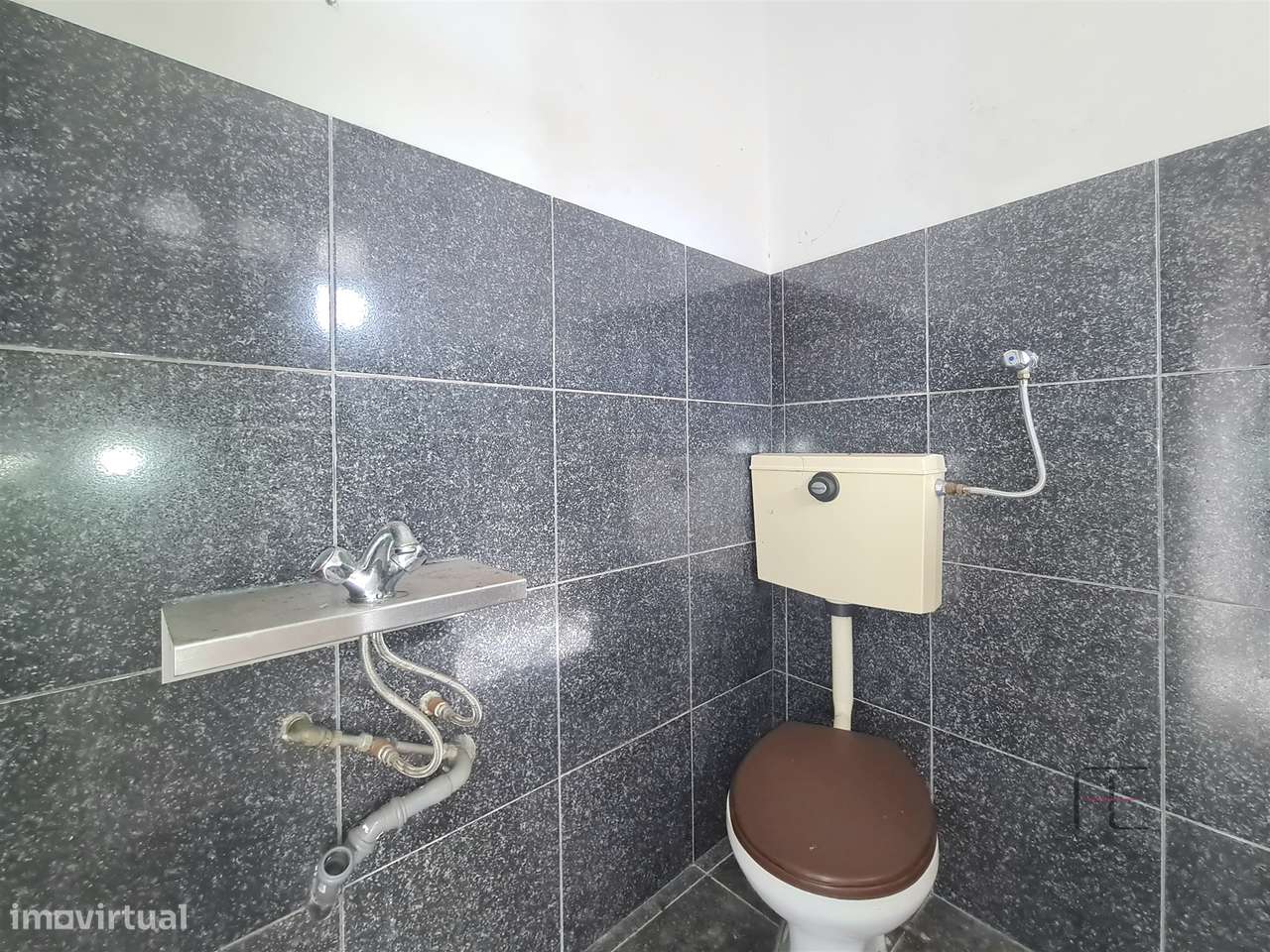 Moradia T3 Esmoriz para reabilitar-20