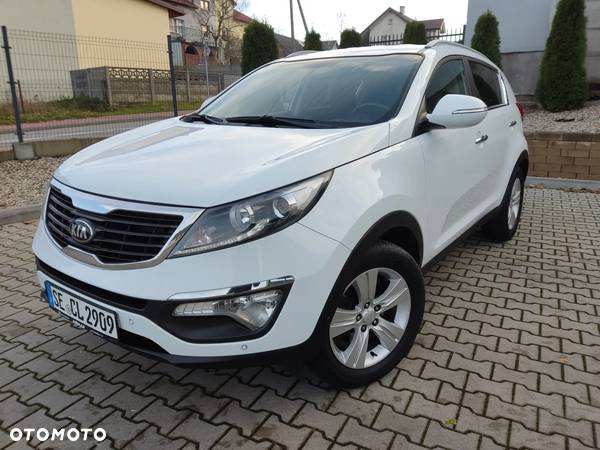 Kia Sportage 1.6 GDI 2WD Fifa World Cup Edition - 2