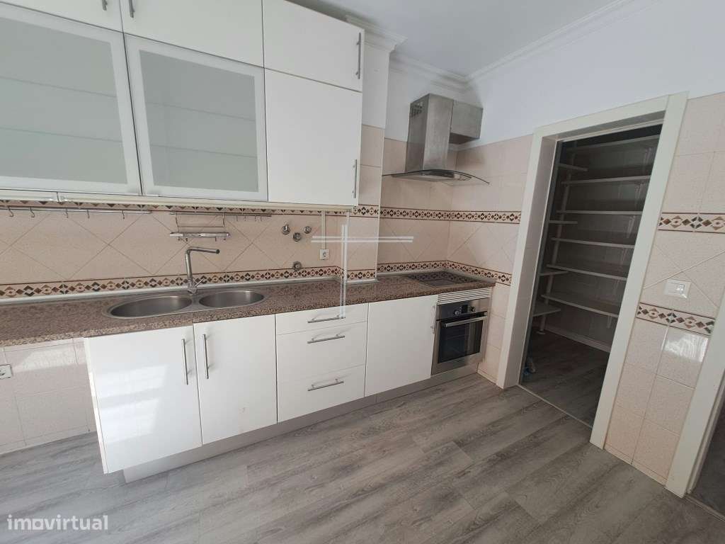 Apartamento T3 - Quinta do Conde-5