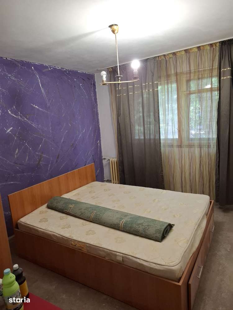 Vanzare-2 camere-p/4-sdec-Dr Taberei-Brasov-Plaza-de renovat-85000E