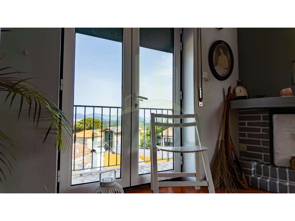 Moledo - Andar Moradia T2 duplex com vista mar-6