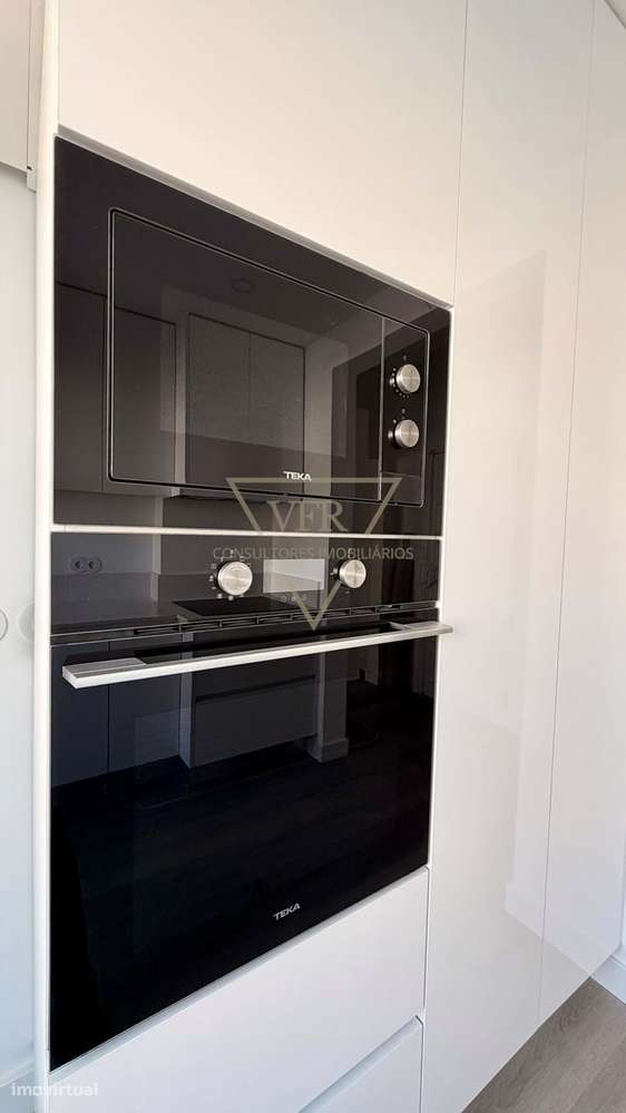 Apartamento T1 à venda na Parede, Cascais – Localização Exclusiva! - Grande imagem: 5/29