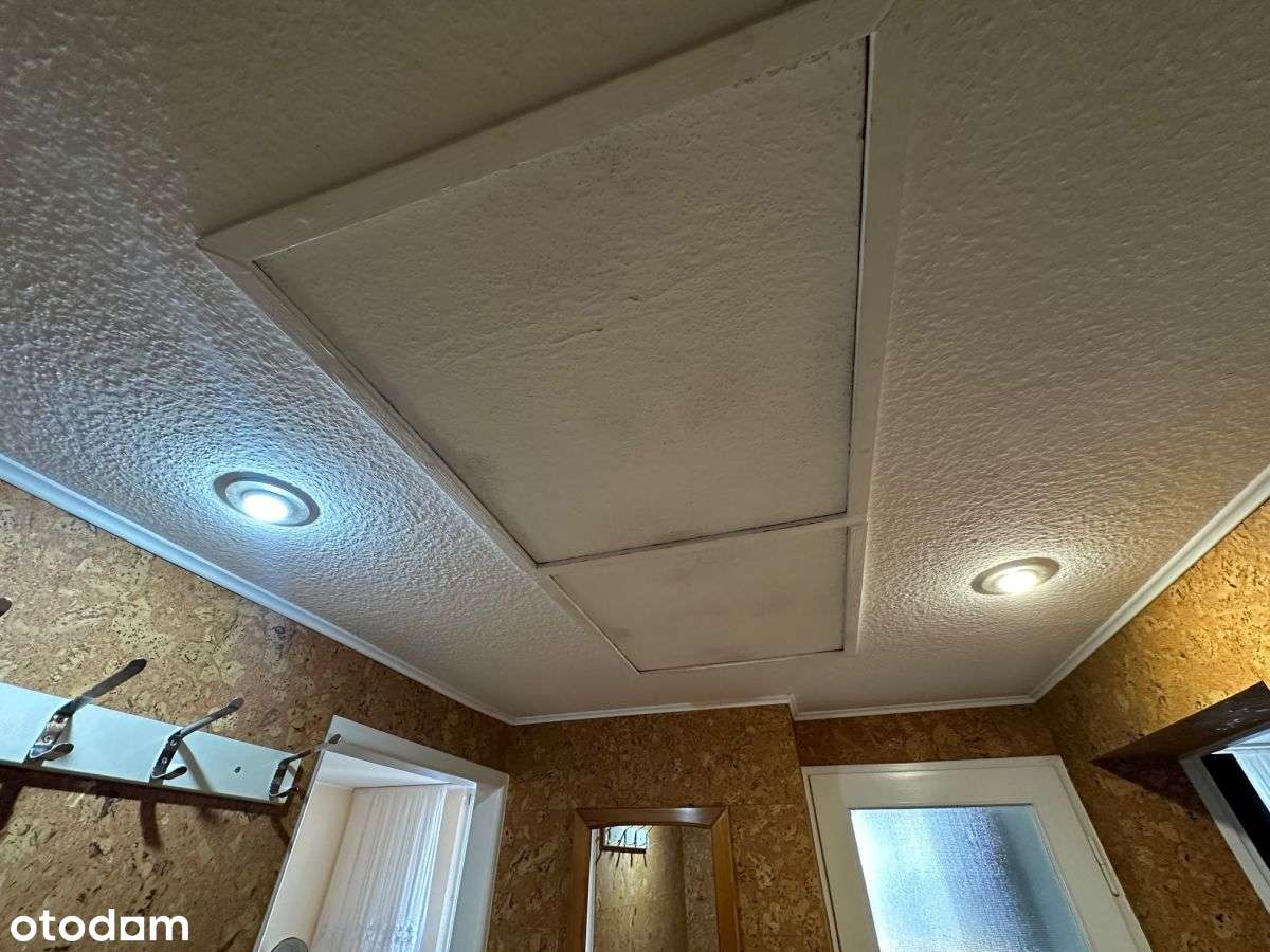 Mieszkanie 2 pokoje, balkon i miejsce postojowe!-13