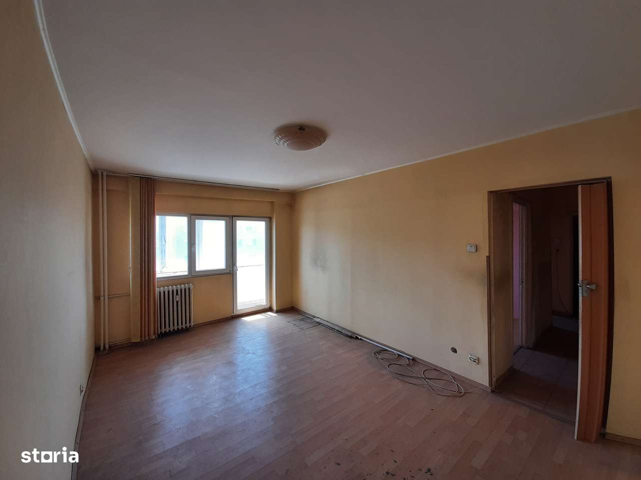 Apartament 3 camere pe Bulevardul Lacul Tei-0