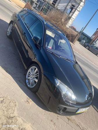 Renault Laguna Grandtour 2.0 dCi FAP GT - 1