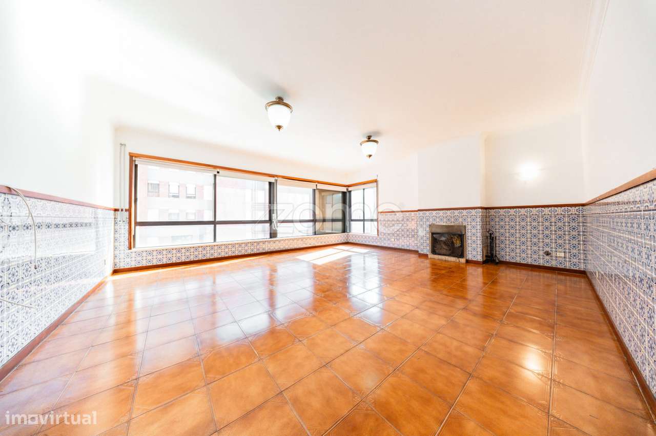 Apartamento T3 Rua Padre Manuel Da Nobrega Celas