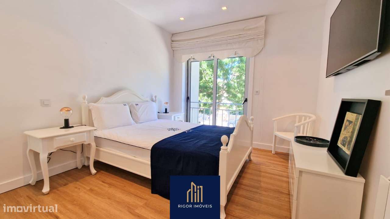 Apartamento T4 Zona Balnear Póvoa de Varzim, Avenida Santos Graça-27