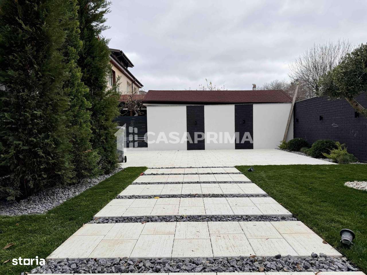 Uită de penthouse – alege o casa de lux în Copou !-16