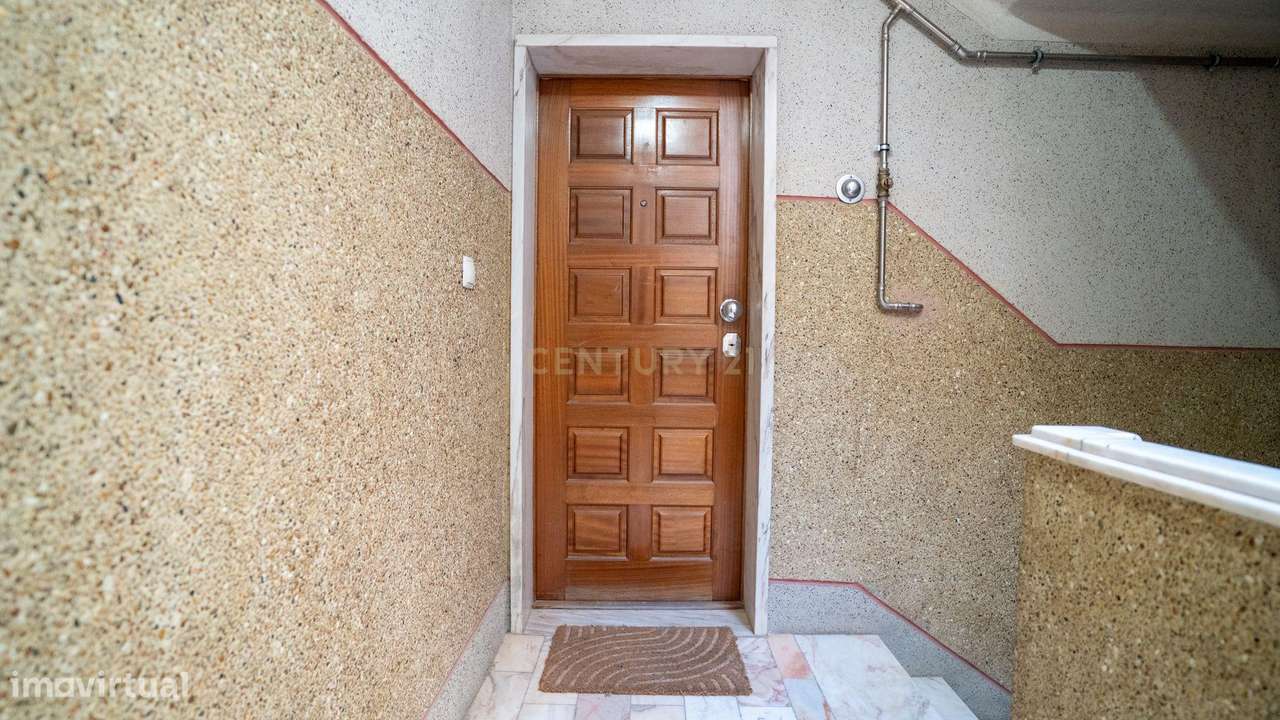 Apartamento T3 São João da Talha-33