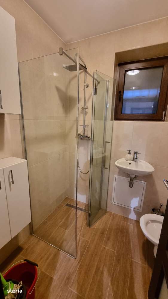 Garsoniera Brancoveanu, Alunisului, parter, curte proprie, bloc 2015-6